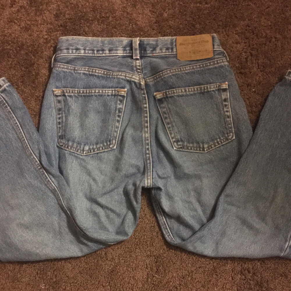 Abercrombie & Fitch high waisted Mom Jeans